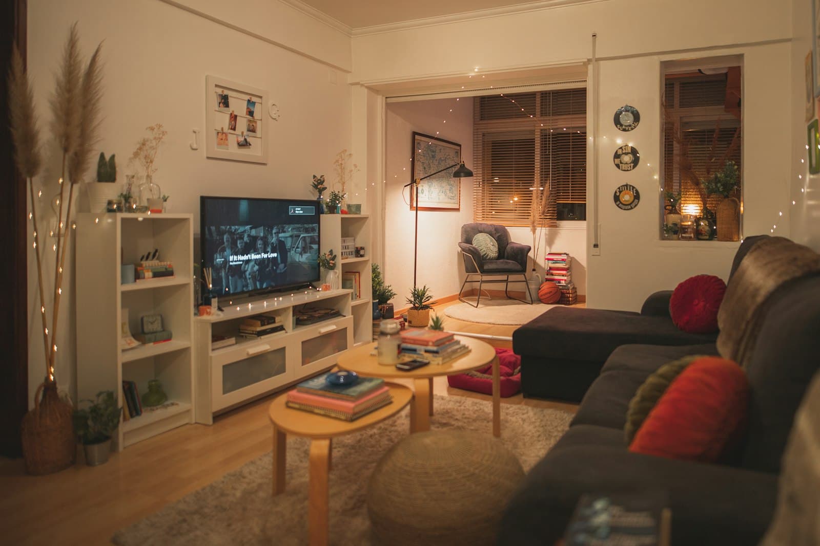 Cozy Interiors & Airbnb · Capri — 3